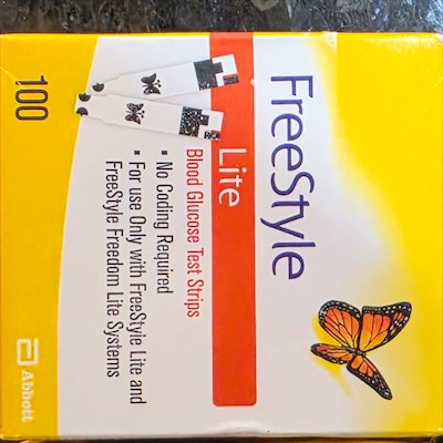 Sealed FreeStyle Lite blood glucose test strip box, 100 count
