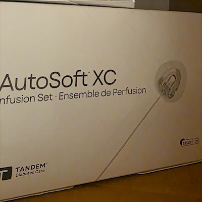Sealed Tandem AutoSoft XC infusion set box, 10 count